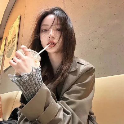 那女孩真帅